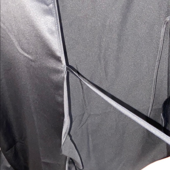 Black Silk Robe - Picture 4 of 4